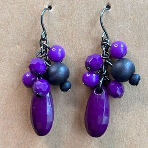 NWOT Premier Designs Purple Grape Cluster Dangle Earrings